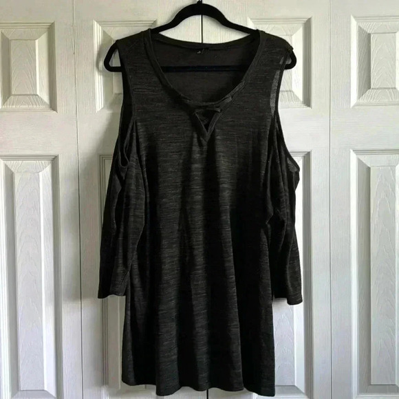 torrid Tops - TORRID | Black/Army Green Top | COLD SHOULDER | Faux Lace Up Neckline | size 3